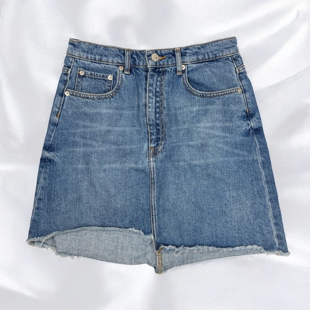 Zara Denim High Low Mini Skirt Distressed Raw Hem Size Medium